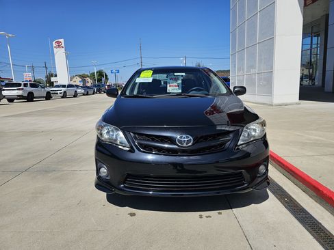 Used 2013 Toyota Corolla S image 13