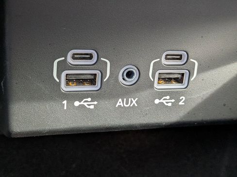 Used 2022 Jeep Wagoneer Series I w/ Premium Group I image 27