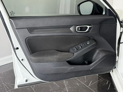 Used 2022 Honda Civic Sport image 7