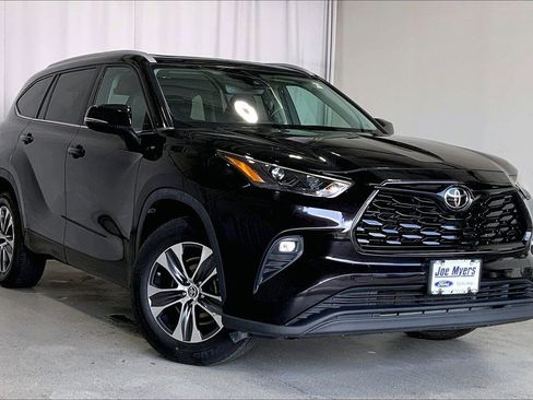 Used 2022 Toyota Highlander XLE image 34