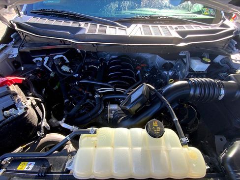 Used 2022 Ford F150 XLT w/ Equipment Group 302A High image 11