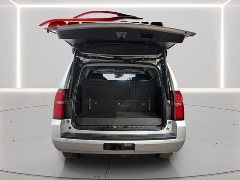 Used 2020 Chevrolet Tahoe LT image 26