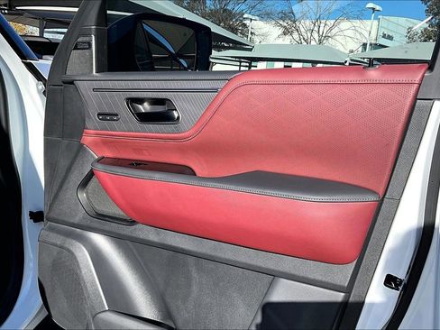 New 2026 INFINITI QX80 Autograph image 20