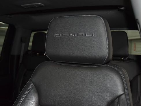 Used 2021 GMC Sierra 3500 Denali w/ Denali Ultimate Package image 43