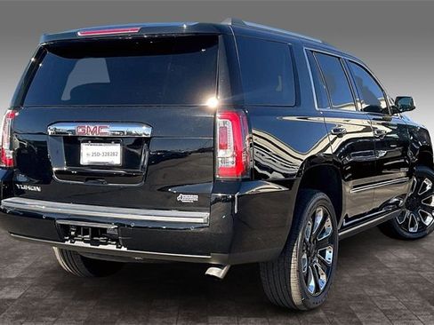 Used 2019 GMC Yukon Denali w/ Denali Ultimate Package image 2