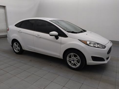 Used 2019 Ford Fiesta SE image 11