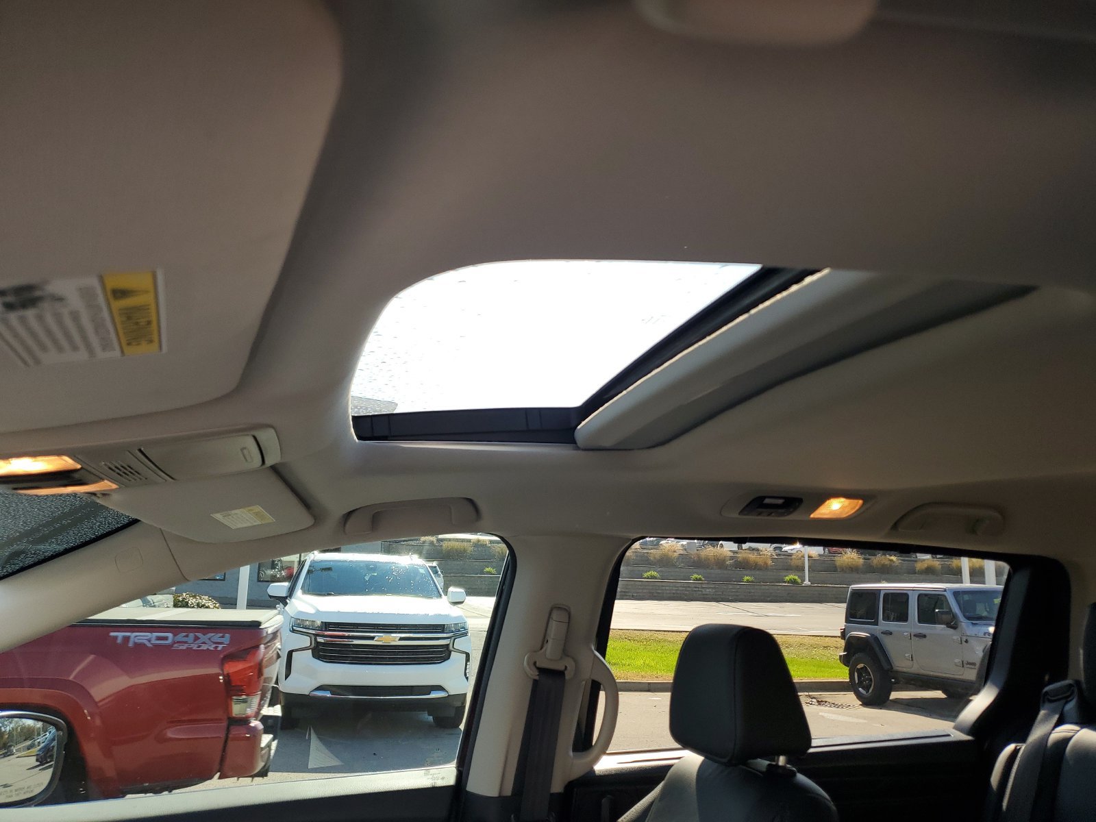 Used 2025 Honda Odyssey EX-L image 18