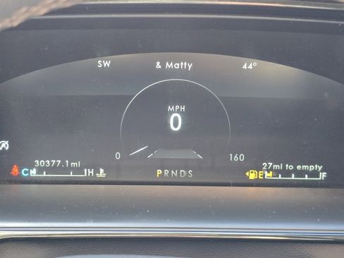 Used 2022 Lincoln Nautilus FWD image 25