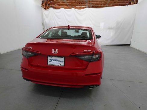 Certified 2024 Honda Civic Sport image 5