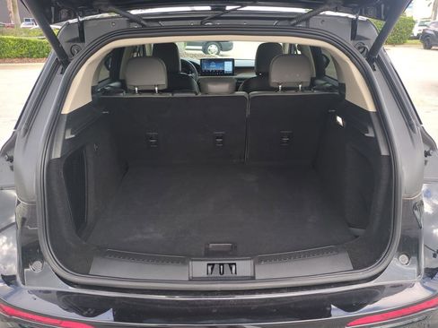 Used 2025 Lincoln Corsair Grand Touring image 14