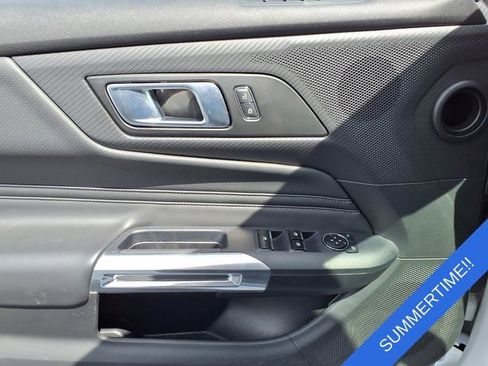 Used 2024 Ford Mustang Premium image 17