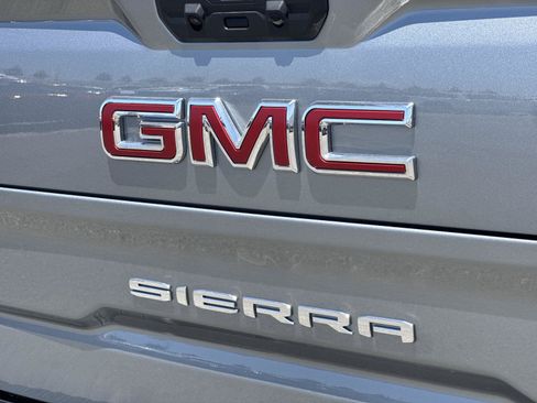 New 2026 GMC Sierra 1500 SLT w/ SLT Premium Plus Package AWD/4WD image 28