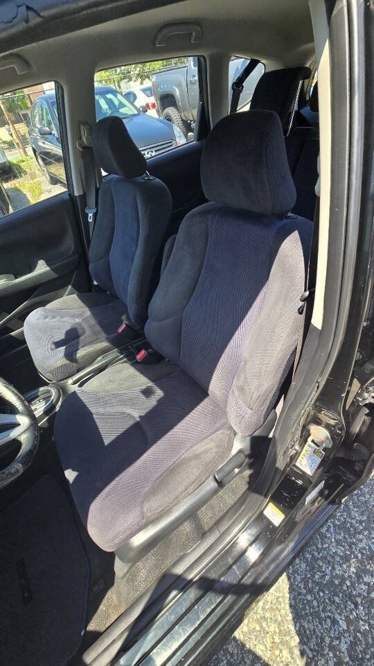 Used 2013 Honda Fit Sport image 6