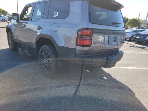 Used 2025 Toyota Land Cruiser 1958 image 5