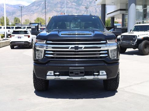 Used 2022 Chevrolet Silverado 3500 High Country w/ Safety Package II AWD/4WD image 9