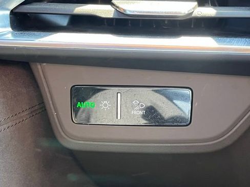 Used 2022 Audi e-tron GT Prestige w/ Prestige Package image 24