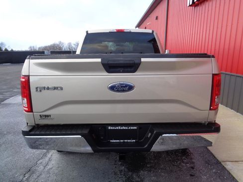 Used 2017 Ford F150 XLT w/ Heavy-Duty Payload Package image 6