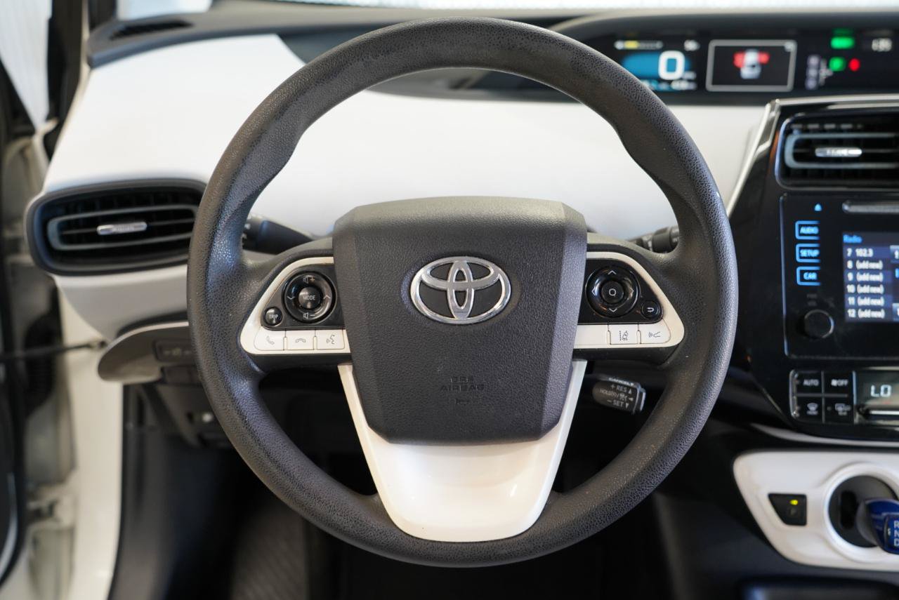 Used 2017 Toyota Prius Two w/ Prius Two Safety Plus Package FWD image 12