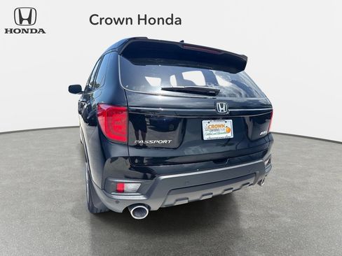 Certified 2025 Honda Passport EX-L image 8