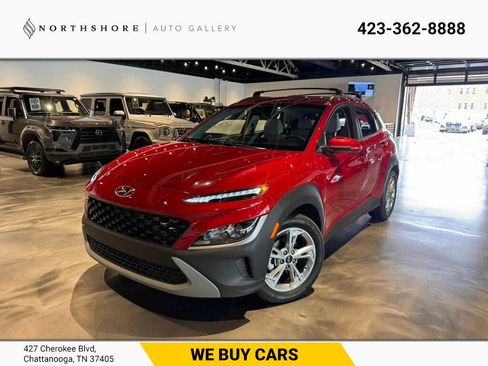 Used 2022 Hyundai Kona SEL image 1
