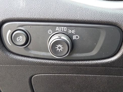 Used 2024 Chevrolet Malibu LT image 22