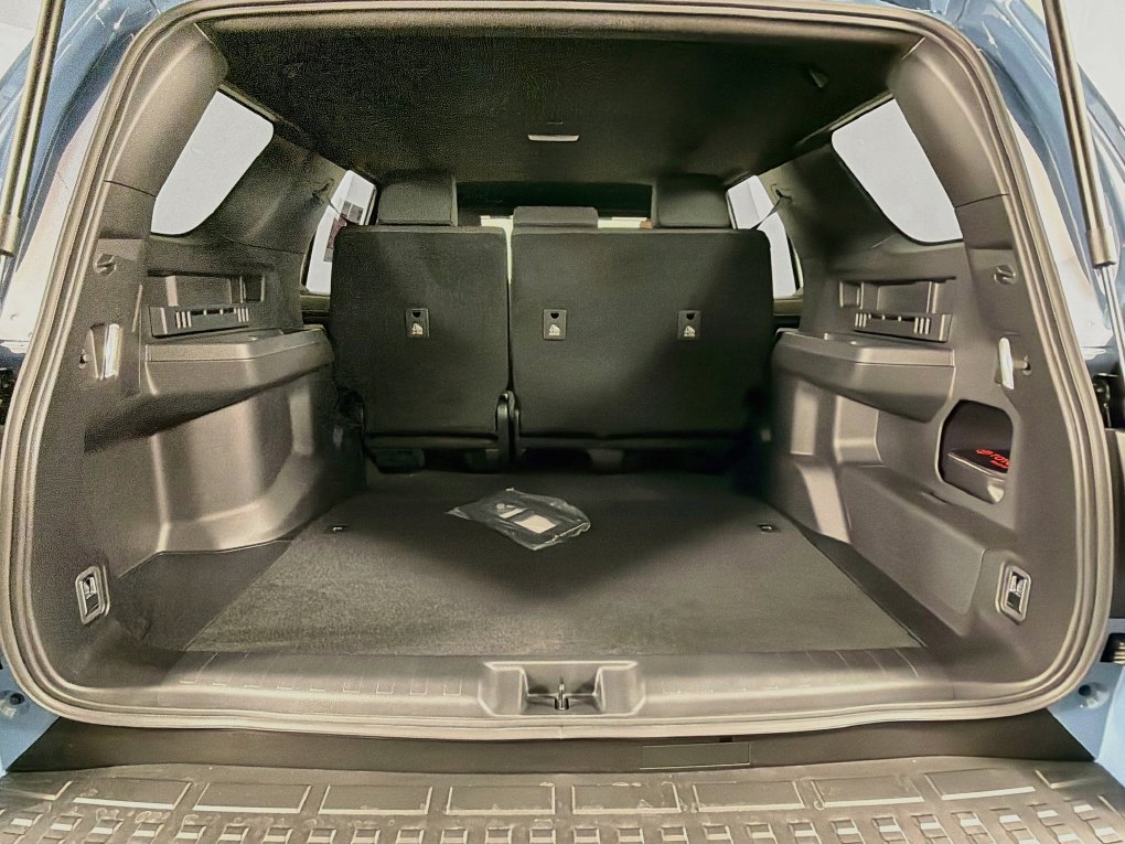 New 2026 Toyota 4Runner SR5 AWD/4WD image 25