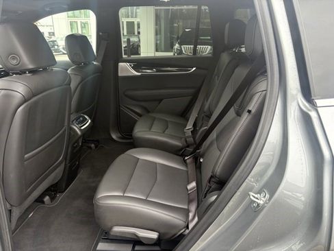 Certified 2025 Cadillac XT6 Premium Luxury image 14