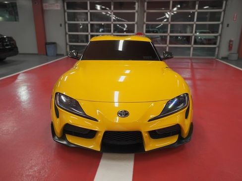 Used 2023 Toyota Supra Premium w/ Driver Assist Package image 7