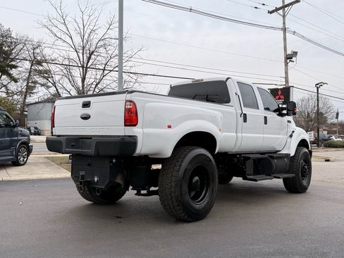 Used 2012 Ford F650 2WD Crew Cab Super Duty image 4