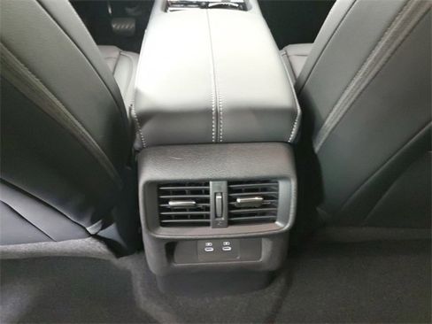 Used 2026 Nissan Murano SV image 16