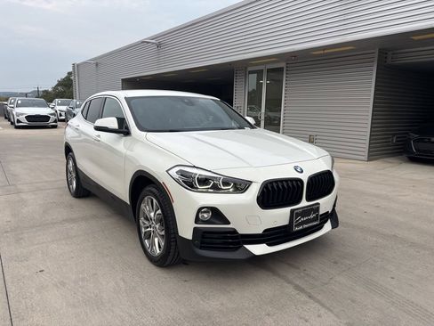 Used 2020 BMW X2 sDrive28i image 3