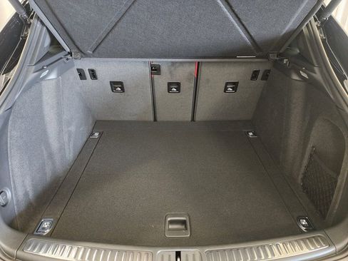 Certified 2025 Porsche Macan image 27