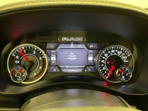 Certified 2022 RAM 3500 Laramie AWD/4WD image 16
