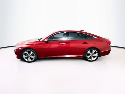 Used 2018 Honda Accord Touring image 4