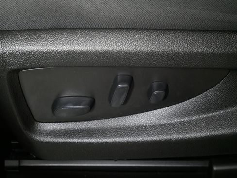 Used 2019 Chevrolet Silverado 1500 LT w/ All Star Edition AWD/4WD image 20