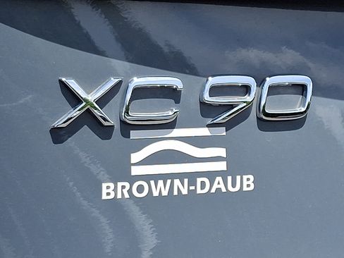 Used 2023 Volvo XC90 B6 Plus w/ Protection Package AWD/4WD image 29