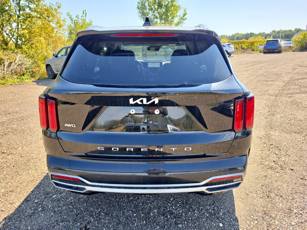 Used 2022 Kia Sorento SX AWD/4WD image 8