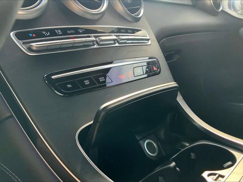 Certified 2020 Mercedes-Benz GLC 300 image 36