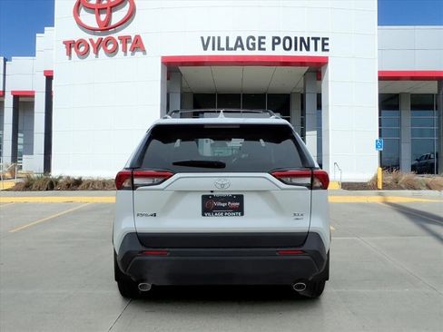 New 2025 Toyota RAV4 XLE Premium image 4