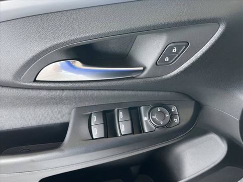 Used 2025 Buick Envista Preferred FWD image 20