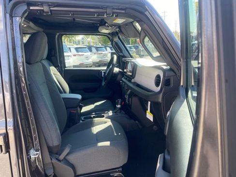 New 2025 Jeep Wrangler Sport S image 28