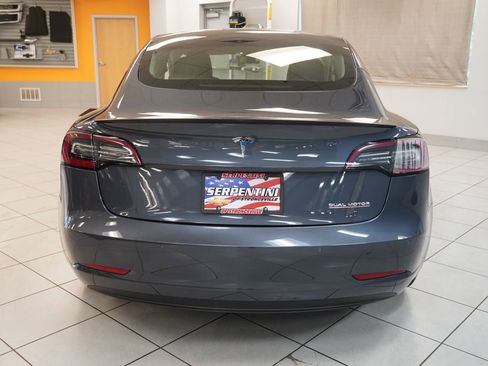 Used 2022 Tesla Model 3 Performance AWD/4WD image 9