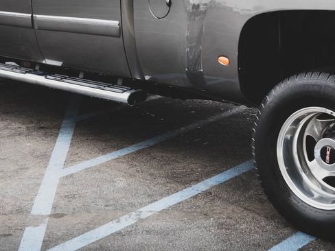 Used 2013 GMC Sierra 3500 Denali image 26