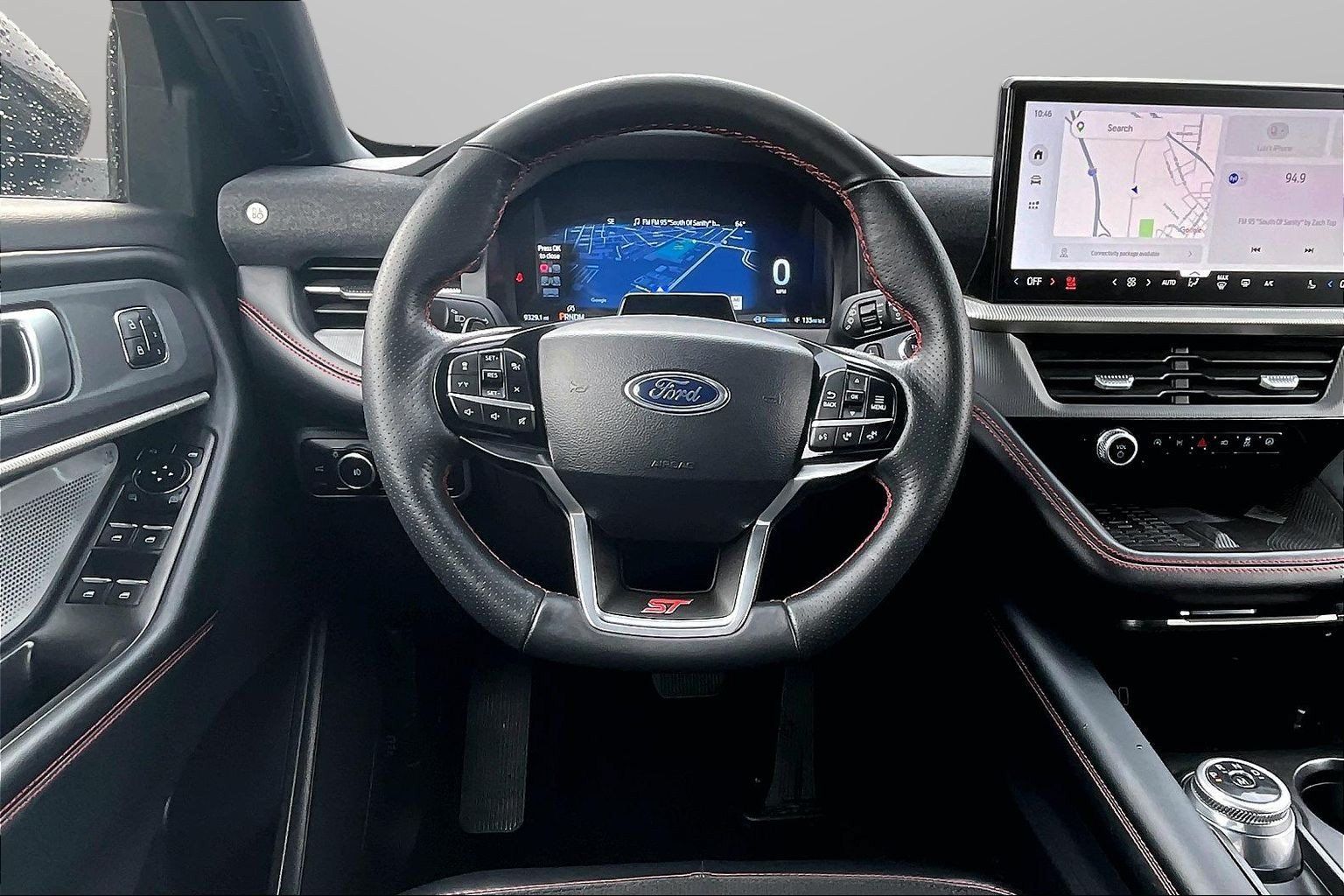 Used 2025 Ford Explorer ST RWD image 5