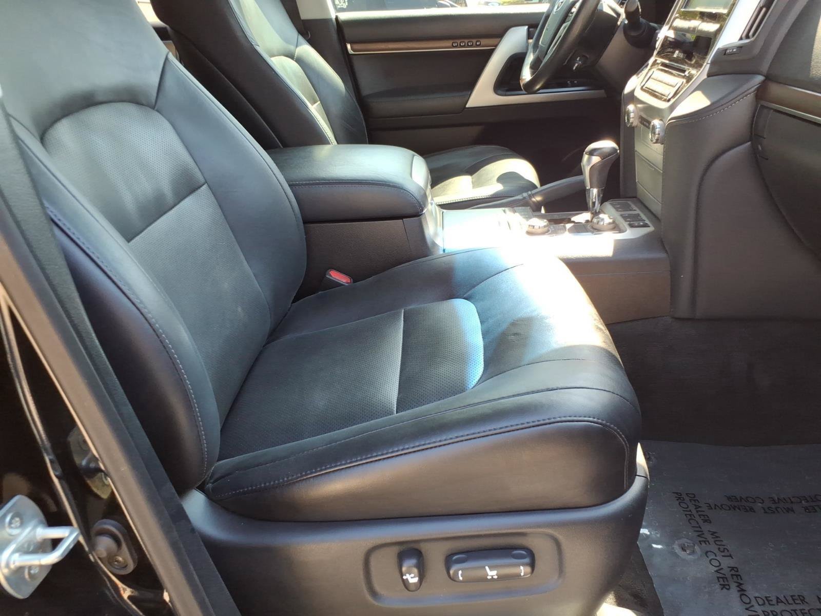 Used 2019 Toyota Land Cruiser w/ Carpet Mat Package AWD/4WD image 23