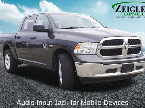 Used 2023 RAM 1500 Classic SLT image 4