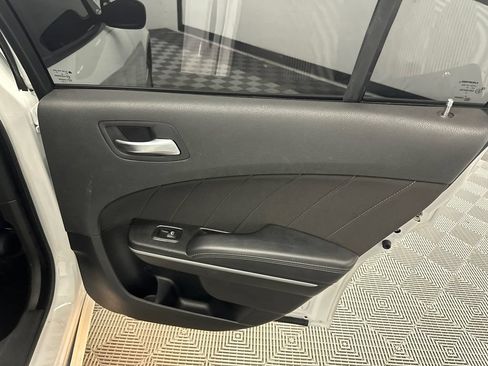 Used 2023 Dodge Charger SXT RWD image 16