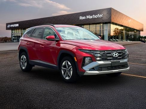 Certified 2025 Hyundai Tucson SEL image 11