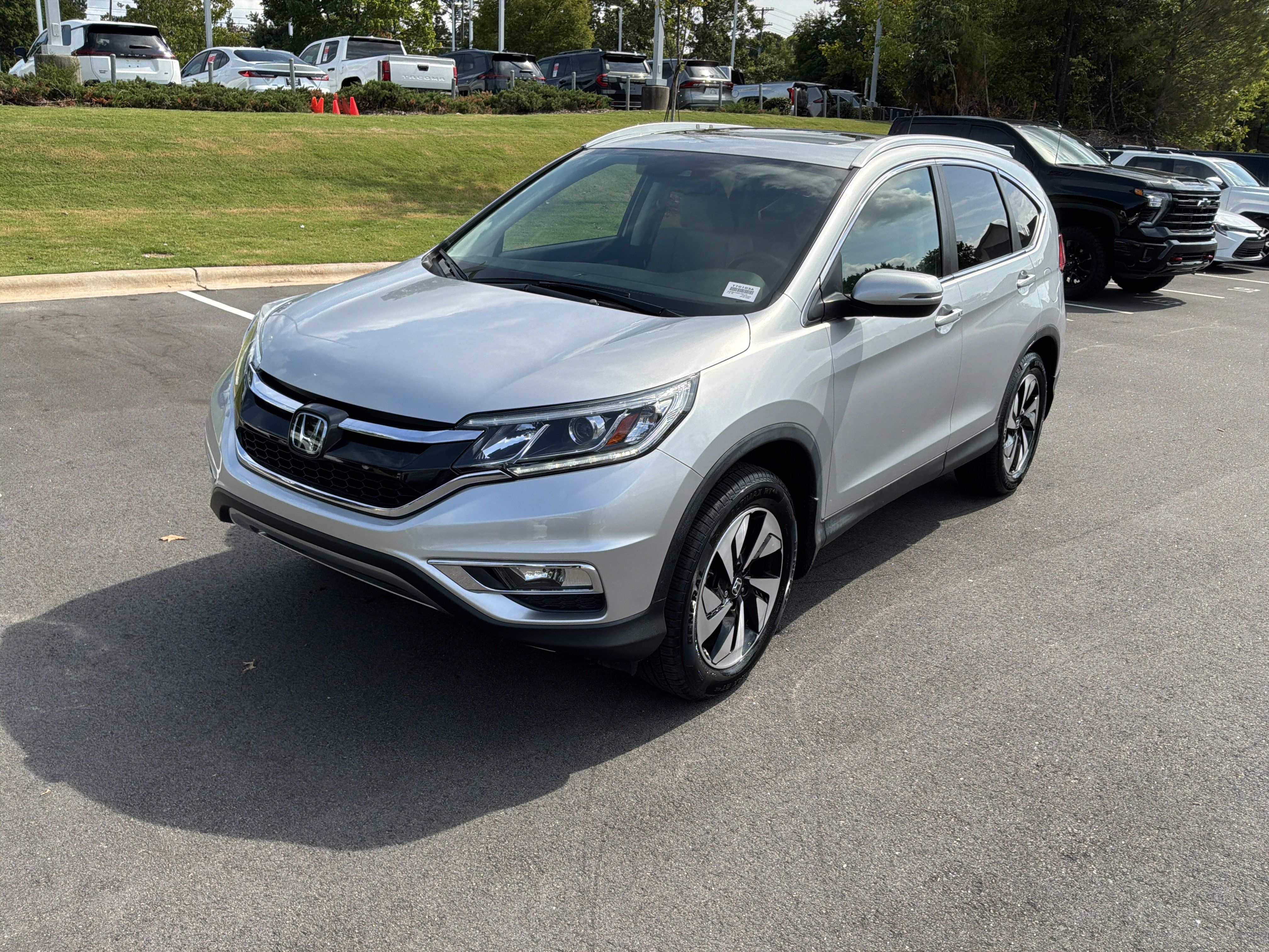 Used 2015 Honda CR-V Touring image 5