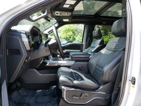 Certified 2025 Ford F150 Platinum w/ Equipment Group 702A High AWD/4WD image 17